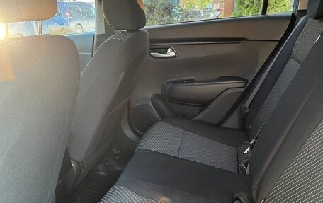 KIA Rio IV, 2020 год, 1 630 000 рублей, 12 фотография