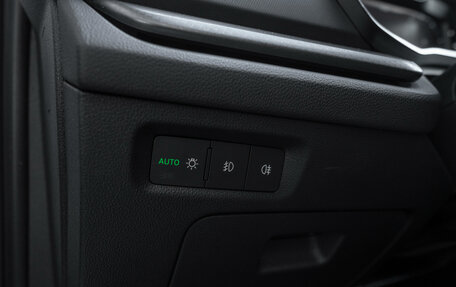 Skoda Octavia IV, 2020 год, 2 195 000 рублей, 21 фотография