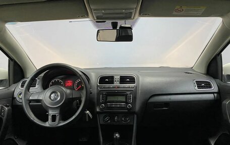 Volkswagen Polo VI (EU Market), 2011 год, 599 000 рублей, 10 фотография
