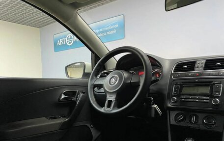 Volkswagen Polo VI (EU Market), 2011 год, 599 000 рублей, 11 фотография