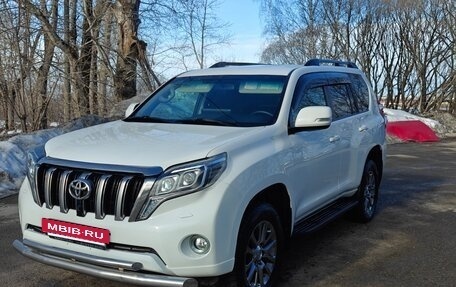Toyota Land Cruiser Prado 150 рестайлинг 2, 2010 год, 2 500 000 рублей, 3 фотография
