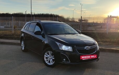Chevrolet Cruze II, 2013 год, 630 000 рублей, 3 фотография