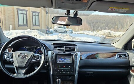 Toyota Camry, 2015 год, 1 999 000 рублей, 7 фотография