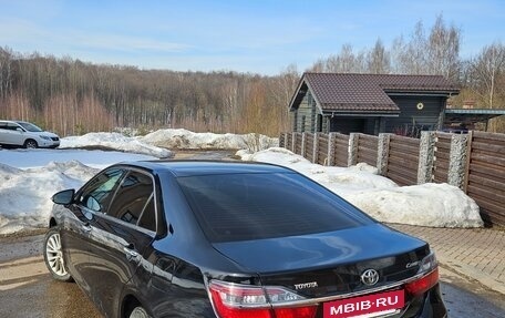 Toyota Camry, 2015 год, 1 999 000 рублей, 4 фотография