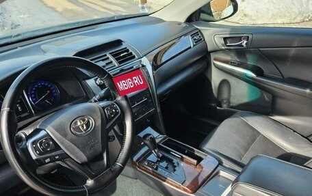 Toyota Camry, 2015 год, 1 999 000 рублей, 6 фотография