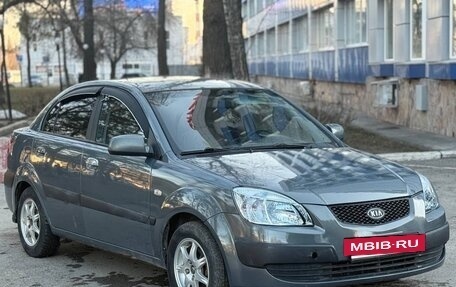 KIA Rio II, 2006 год, 310 000 рублей, 3 фотография
