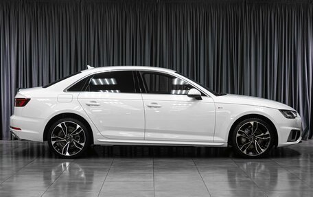 Audi A4, 2018 год, 2 479 000 рублей, 5 фотография