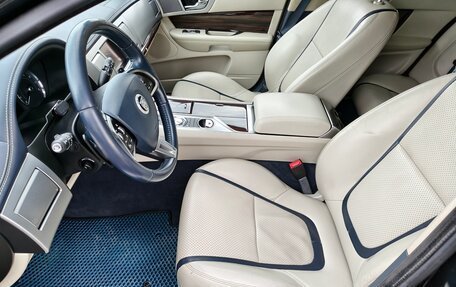 Jaguar XF I рестайлинг, 2011 год, 1 900 000 рублей, 10 фотография