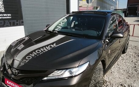 Toyota Camry, 2019 год, 2 950 000 рублей, 3 фотография