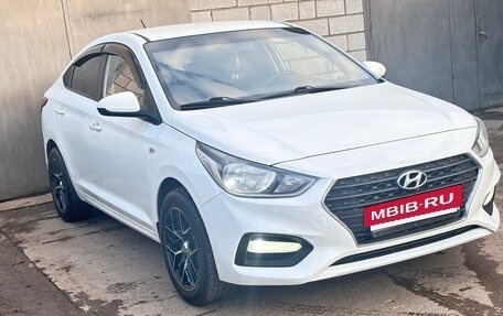 Hyundai Solaris II рестайлинг, 2017 год, 3 фотография