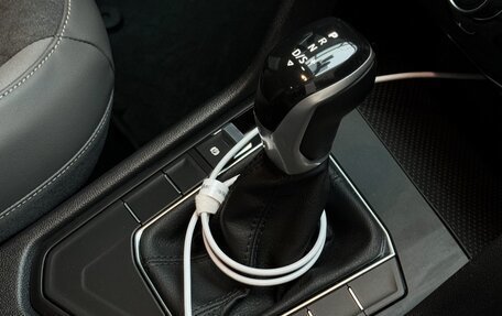 Volkswagen Taos, 2022 год, 4 200 000 рублей, 17 фотография