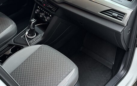 Volkswagen Taos, 2022 год, 4 200 000 рублей, 15 фотография