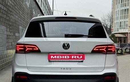 Volkswagen Taos, 2022 год, 4 200 000 рублей, 12 фотография