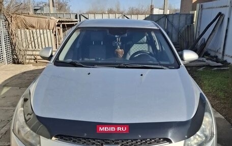 Chevrolet Cruze II, 2011 год, 550 000 рублей, 2 фотография