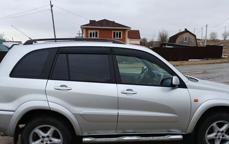 Toyota RAV4, 2002 год, 700 000 рублей, 2 фотография