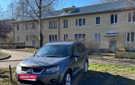 Mitsubishi Outlander III рестайлинг 3, 2007 год, 780 000 рублей, 2 фотография