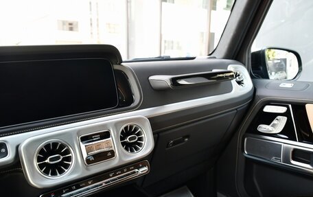 Mercedes-Benz G-Класс W463 рестайлинг _iii, 2024 год, 18 000 000 рублей, 17 фотография