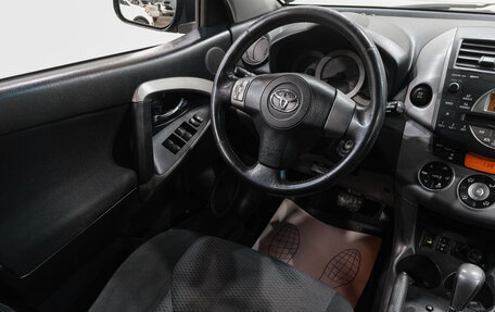 Toyota RAV4, 2006 год, 1 139 000 рублей, 15 фотография