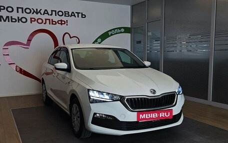 Skoda Rapid II, 2021 год, 1 690 000 рублей, 3 фотография