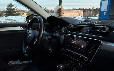 Skoda Superb III рестайлинг, 2018 год, 1 850 000 рублей, 4 фотография