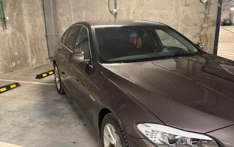 BMW 5 серия, 2013 год, 1 750 000 рублей, 4 фотография