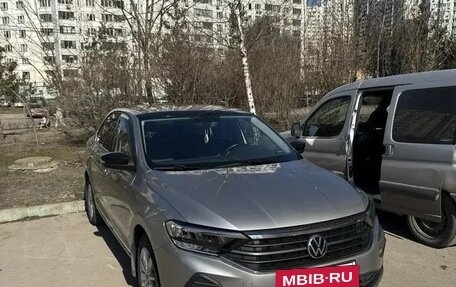 Volkswagen Polo VI (EU Market), 2021 год, 1 450 000 рублей, 2 фотография