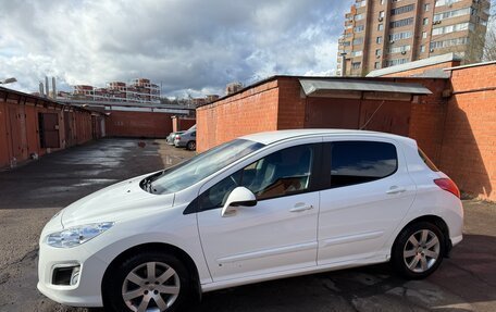 Peugeot 308 II, 2011 год, 850 000 рублей, 6 фотография
