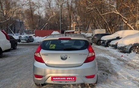 Hyundai Solaris II рестайлинг, 2012 год, 680 000 рублей, 3 фотография