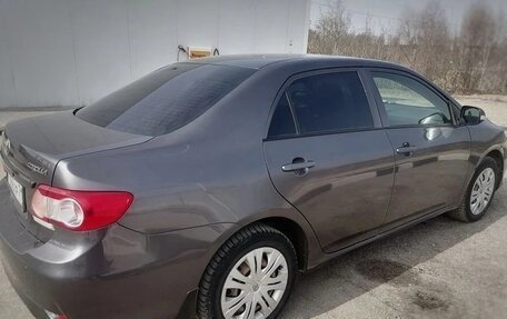 Toyota Corolla, 2011 год, 880 000 рублей, 3 фотография