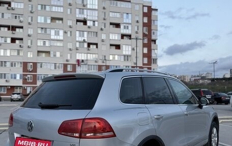 Volkswagen Touareg III, 2011 год, 1 739 000 рублей, 4 фотография