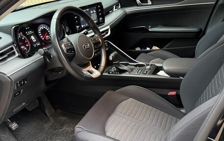 KIA K5, 2021 год, 2 250 000 рублей, 9 фотография