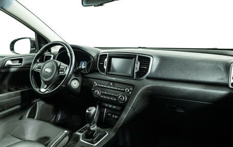 KIA Sportage IV рестайлинг, 2018 год, 1 799 777 рублей, 9 фотография