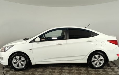 Hyundai Solaris II рестайлинг, 2015 год, 1 200 000 рублей, 4 фотография