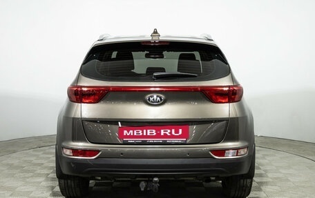 KIA Sportage IV рестайлинг, 2018 год, 1 799 777 рублей, 6 фотография