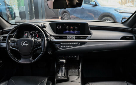 Lexus ES VII, 2019 год, 4 400 000 рублей, 10 фотография