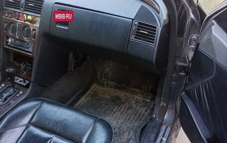 Mercedes-Benz C-Класс, 1995 год, 160 000 рублей, 5 фотография