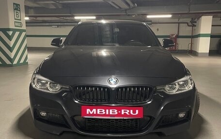 BMW 3 серия, 2018 год, 2 875 000 рублей, 2 фотография
