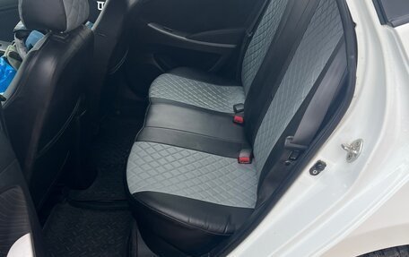 Hyundai Solaris II рестайлинг, 2014 год, 1 030 000 рублей, 5 фотография