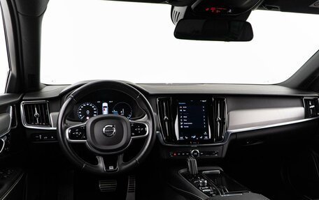 Volvo V90 II, 2019 год, 3 849 999 рублей, 6 фотография