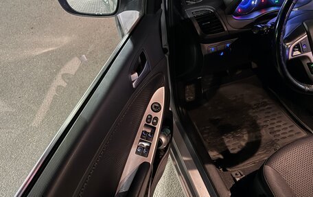 Hyundai Solaris II рестайлинг, 2014 год, 925 000 рублей, 11 фотография