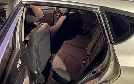 Hyundai Solaris II рестайлинг, 2014 год, 925 000 рублей, 15 фотография