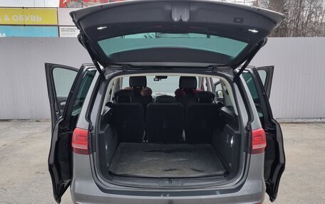 Volkswagen Sharan II, 2017 год, 2 150 000 рублей, 18 фотография