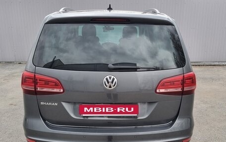 Volkswagen Sharan II, 2017 год, 2 150 000 рублей, 3 фотография