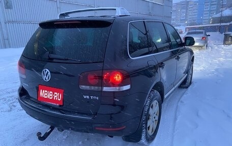 Volkswagen Touareg III, 2007 год, 950 000 рублей, 2 фотография