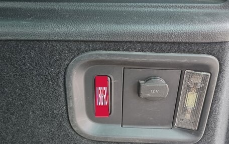 Volkswagen Sharan II, 2017 год, 2 150 000 рублей, 30 фотография