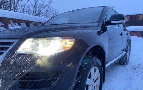 Volkswagen Touareg III, 2007 год, 950 000 рублей, 6 фотография