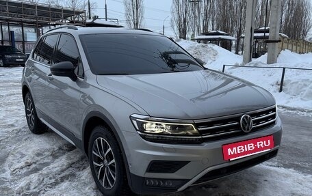 Volkswagen Tiguan II, 2019 год, 2 350 000 рублей, 7 фотография