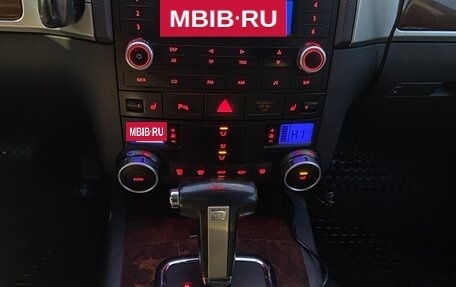 Volkswagen Touareg III, 2007 год, 950 000 рублей, 7 фотография