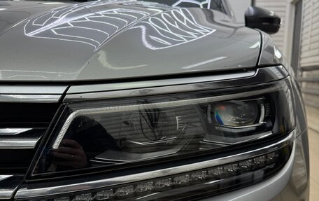 Volkswagen Tiguan II, 2019 год, 2 350 000 рублей, 25 фотография