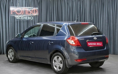 KIA cee'd I рестайлинг, 2010 год, 649 000 рублей, 7 фотография